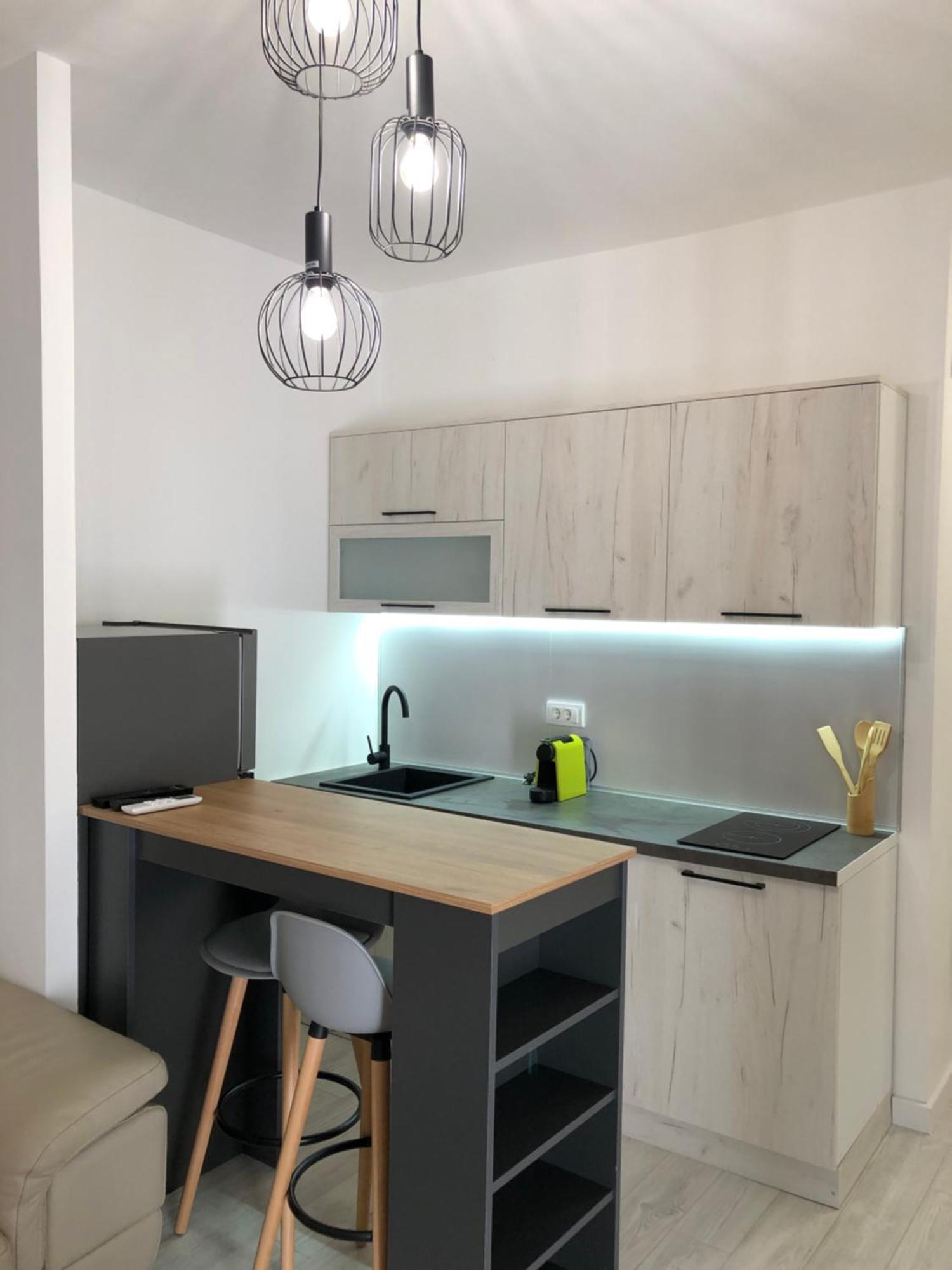 M&M Apartments Tivat Exterior photo